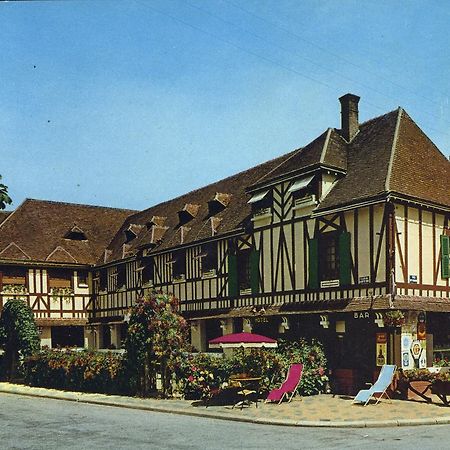 Senonches Logis Hotel La Foret מראה חיצוני תמונה