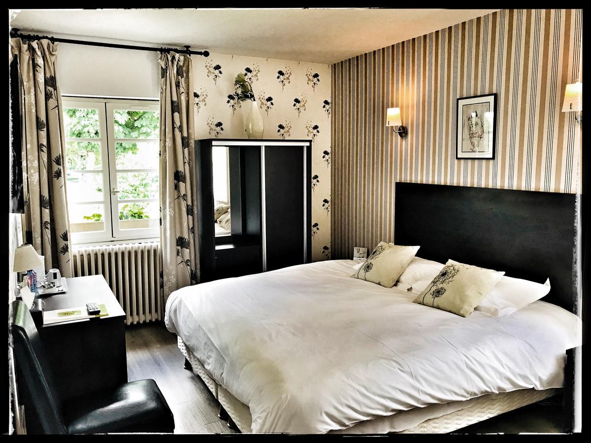 Senonches Logis Hotel La Foret מראה חיצוני תמונה